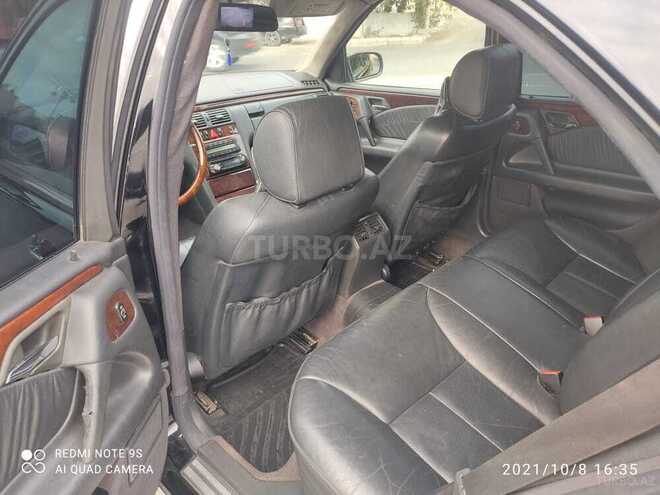 Mercedes E 320 1999, 312,182 km - 3.2 л - Bakı