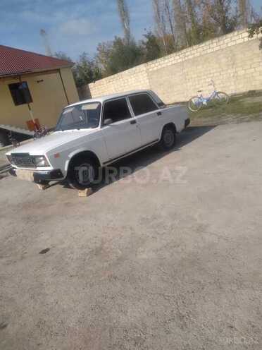 LADA (VAZ) 2107 2006, 180,000 km - 1.5 л - Ucar