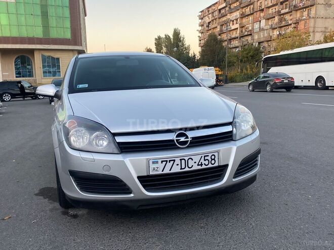 Opel Astra 2006, 209,000 km - 1.4 l - Bakı
