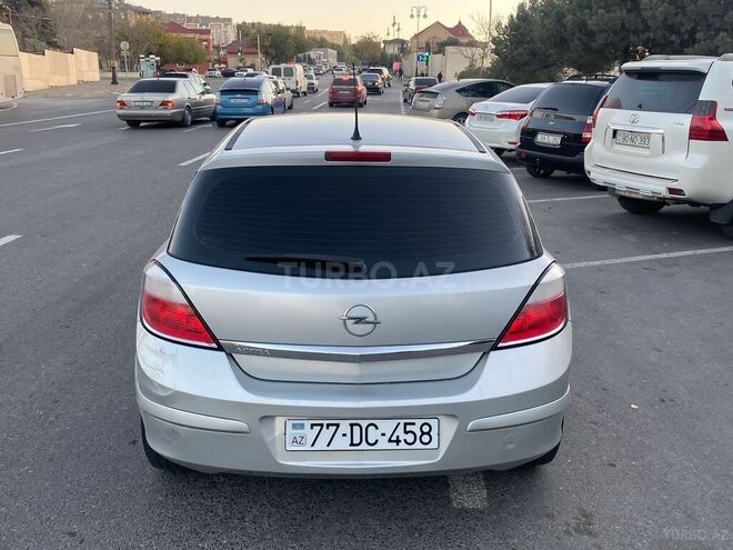 Opel Astra 2006, 209,000 km - 1.4 l - Bakı