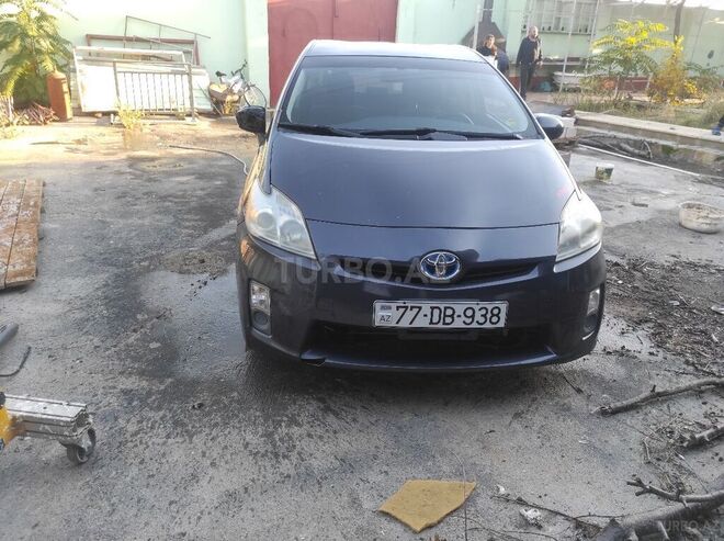 Toyota Prius 2010, 150,000 km - 1.8 л - Bakı