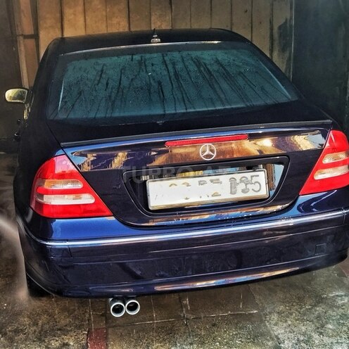 Mercedes C 240 2002, 232,000 km - 2.6 l - Bakı