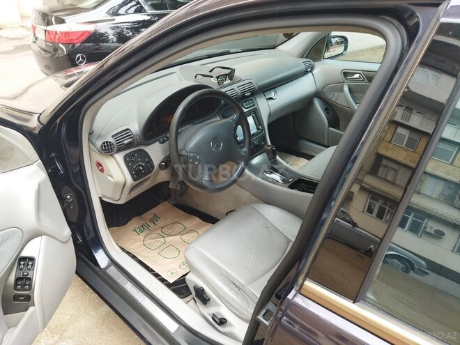 Mercedes C 240 2002, 232,000 km - 2.6 l - Bakı
