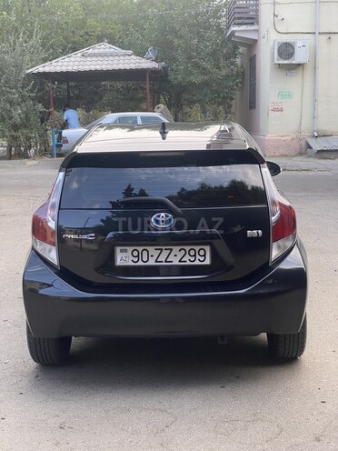 Toyota Prius C 2017, 89,000 km - 1.5 л - Bakı