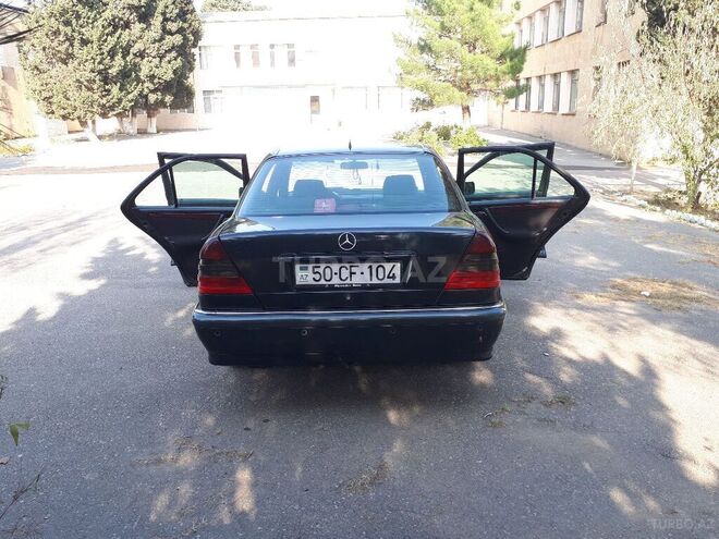 Mercedes C 240 1998, 372,610 km - 2.4 l - Sumqayıt