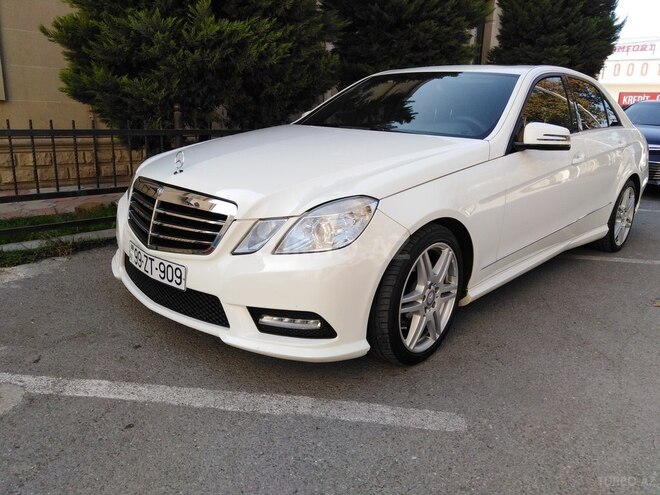 Mercedes E 350 2009, 240,000 km - 3.5 l - Göyçay