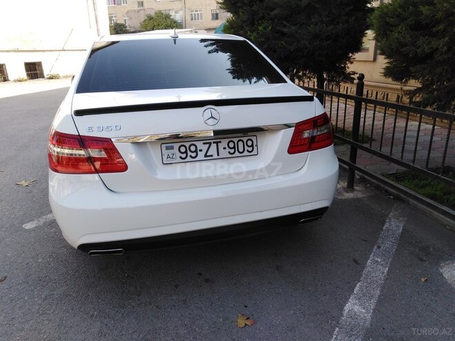 Mercedes E 350 2009, 240,000 km - 3.5 l - Göyçay