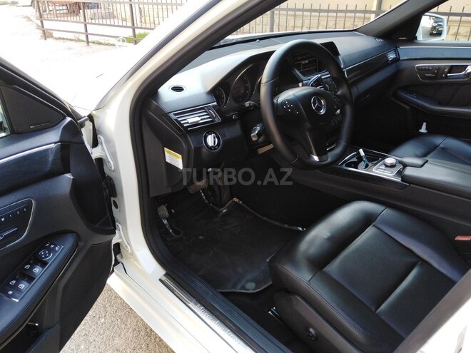 Mercedes E 350 2009, 240,000 km - 3.5 l - Göyçay
