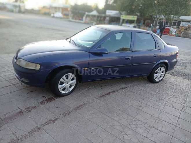 Opel Vectra 1997, 380,963 km - 1.8 l - Salyan