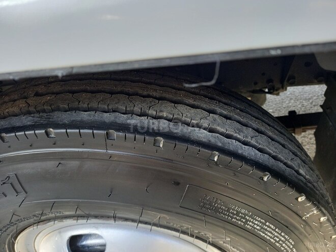 Isuzu NKR 55 E 2008, 122,520 km - 2.8 l - Bakı