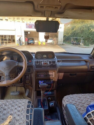 Mitsubishi Pajero 1993, 311,854 km - 2.5 л - Sumqayıt