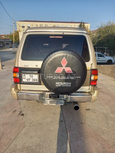 Mitsubishi Pajero 1993, 311,854 km - 2.5 л - Sumqayıt