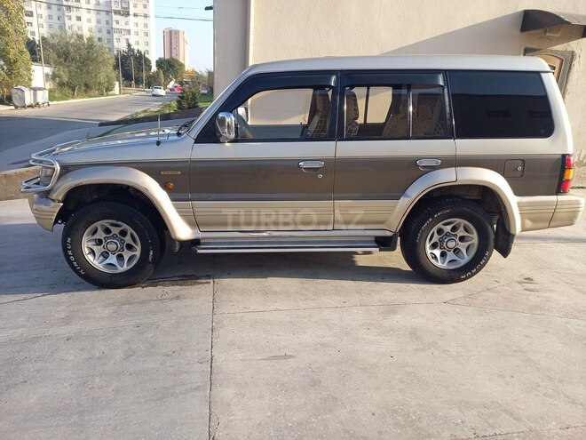 Mitsubishi Pajero 1993, 311,854 km - 2.5 л - Sumqayıt