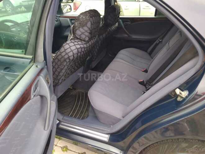 Mercedes E 200 1999, 25,000 km - 2.0 л - Qusar