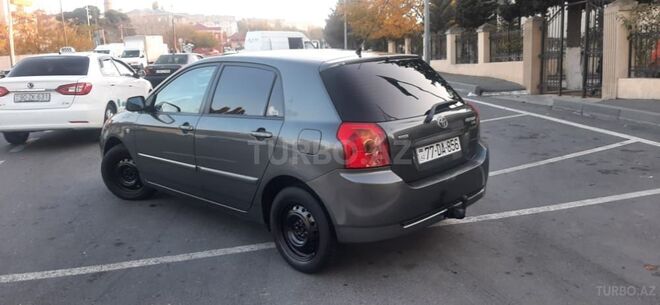 Toyota Corolla 2005, 218,000 km - 1.4 l - Bakı
