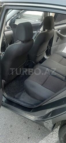 Toyota Corolla 2005, 218,000 km - 1.4 l - Bakı
