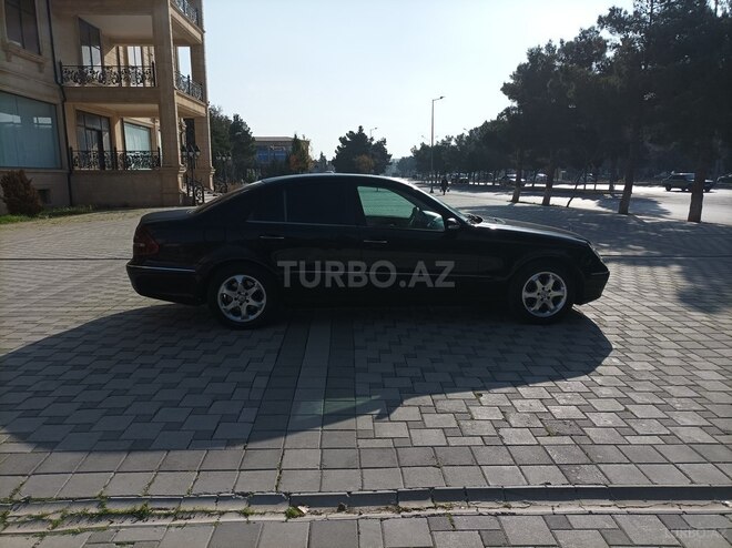Mercedes E 220 2006, 250,000 km - 2.2 l - Sumqayıt