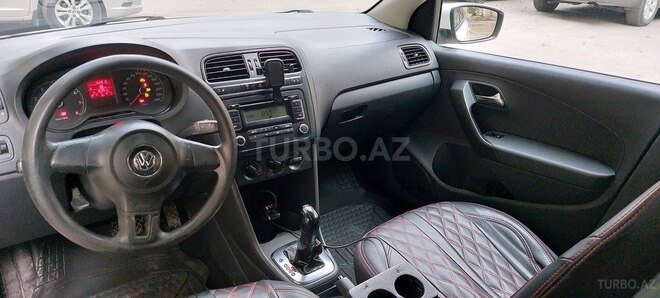 Volkswagen Polo 2012, 410,000 km - 1.6 l - Bakı