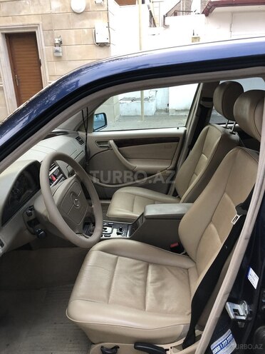 Mercedes C 240 2000, 260,000 km - 2.4 l - Bakı