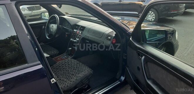 Mercedes C 220 1996, 304,012 km - 2.2 l - Bakı