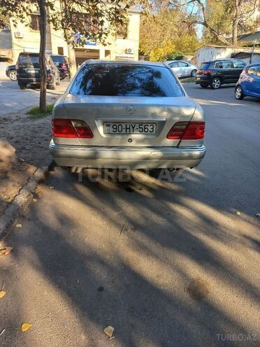 Mercedes E 300 1998, 450,000 km - 3.0 л - Bakı