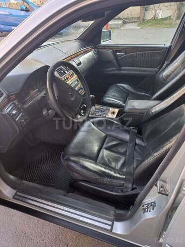 Mercedes E 300 1998, 450,000 km - 3.0 л - Bakı