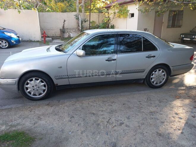 Mercedes E 300 1998, 450,000 km - 3.0 л - Bakı