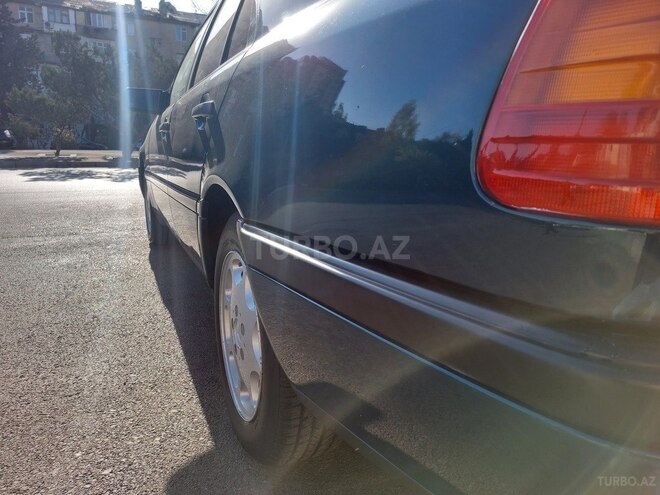 Mercedes C 180 1995, 334,987 km - 1.8 l - Bakı