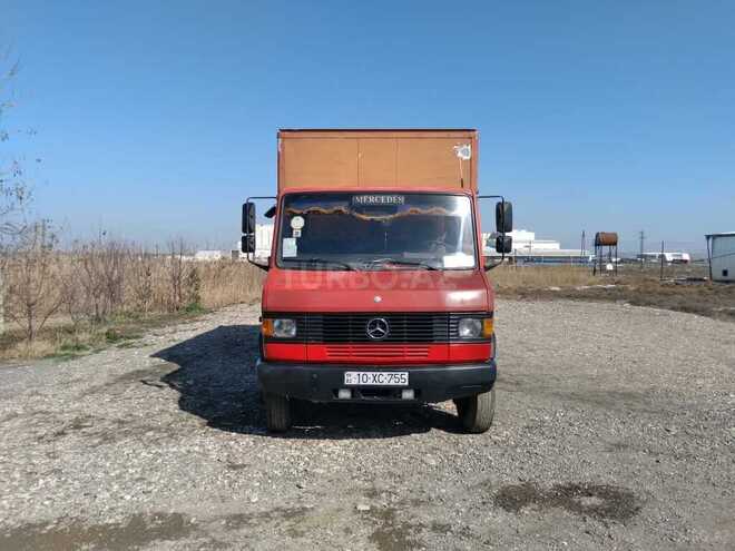 Mercedes Atego 814 1988, 254,900 km - 3.9 l - Goranboy