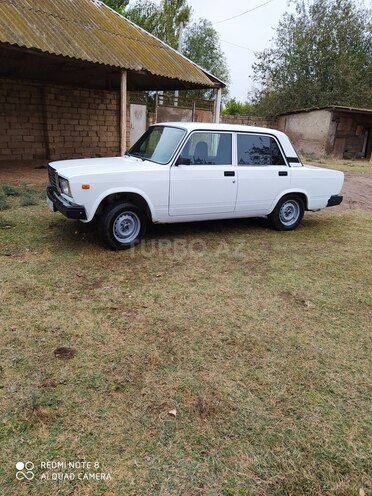 LADA (VAZ) 2107 2010, 52,000 km - 1.5 l - Saatlı