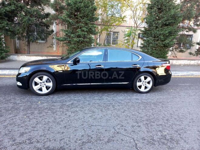 Lexus LS 460 2008, 233,000 km - 4.6 l - Bakı