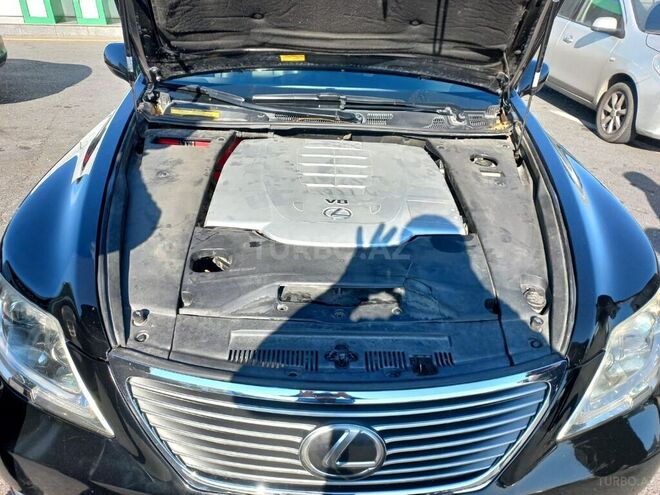 Lexus LS 460 2008, 233,000 km - 4.6 l - Bakı
