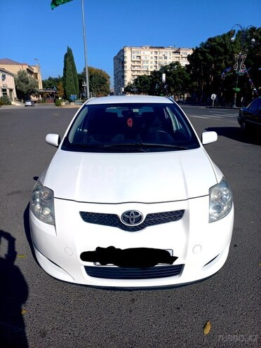 Toyota Auris 2007, 192,000 km - 1.4 л - Bakı