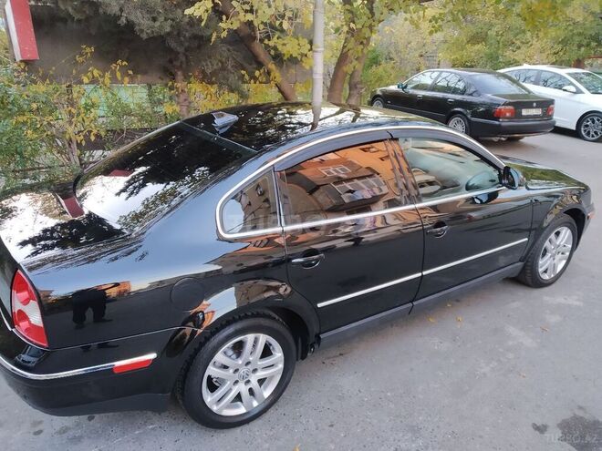 Volkswagen Passat 2004, 305,600 km - 1.8 l - Bakı