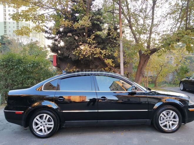 Volkswagen Passat 2004, 305,600 km - 1.8 l - Bakı