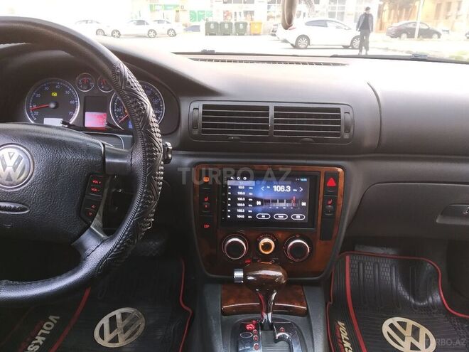 Volkswagen Passat 2004, 305,600 km - 1.8 l - Bakı