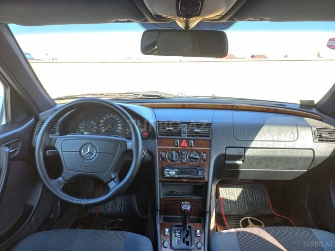 Mercedes C 180 1997, 320,000 km - 1.8 l - Bakı