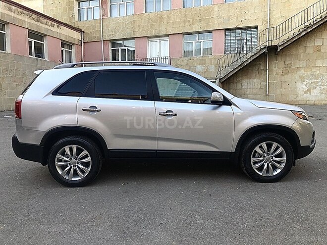 Kia Sorento 2010, 61,500 km - 2.0 l - Bakı