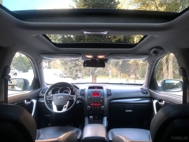 Kia Sorento 2010, 61,500 km - 2.0 l - Bakı