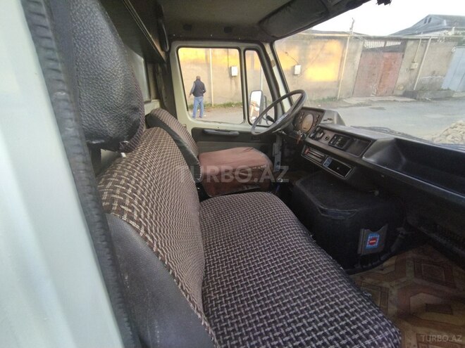 Mercedes  1989, 128,560 km - 3.0 л - Bakı