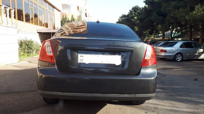 Daewoo Gentra 2014, 200,000 km - 1.5 l - Bakı