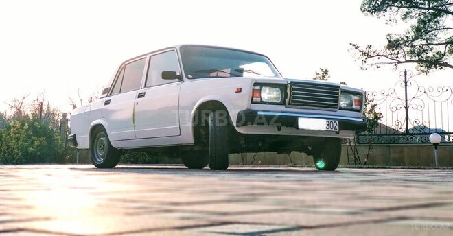 LADA (VAZ) 2107 2007, 151,000 km - 1.6 l - Şirvan
