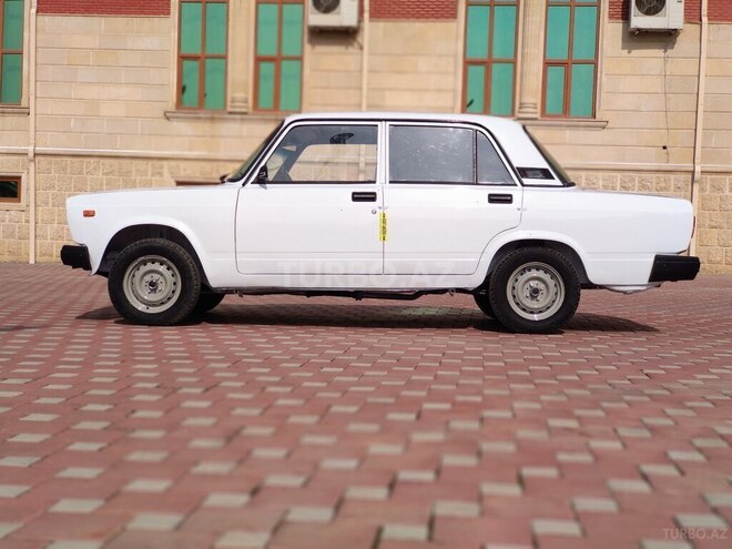 LADA (VAZ) 2107 2007, 151,000 km - 1.6 l - Şirvan