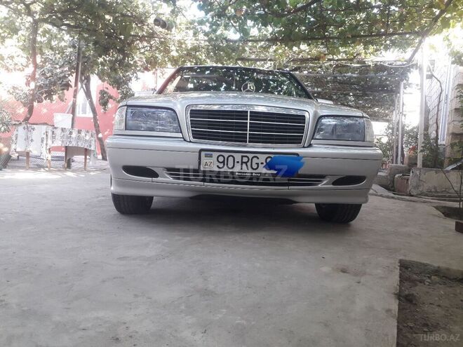 Mercedes C 180 1999, 240,000 km - 1.8 l - Bakı