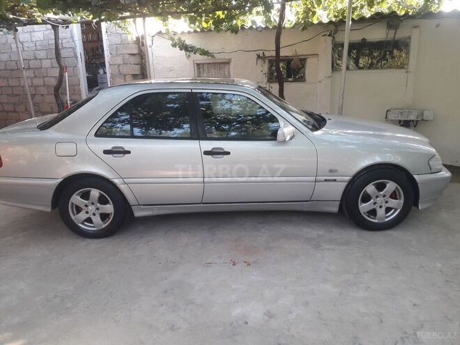 Mercedes C 180 1999, 240,000 km - 1.8 l - Bakı