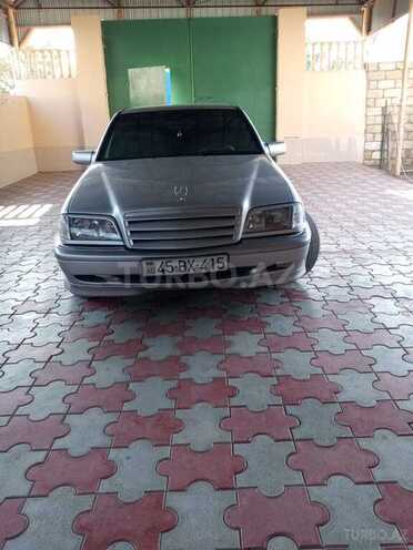 Mercedes C 200 2000, 280,000 km - 2.0 l - Ağcabədi