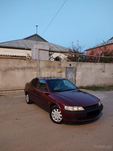 Opel Vectra 1997, 300,000 km - 1.6 l - Sumqayıt