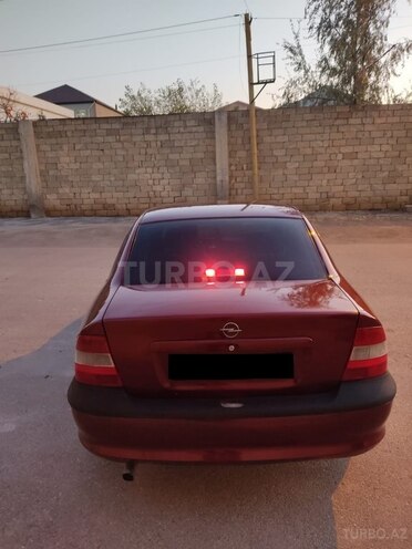Opel Vectra 1997, 300,000 km - 1.6 l - Sumqayıt