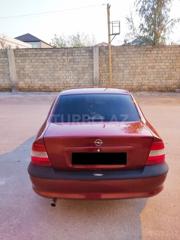 Opel Vectra 1997, 300,000 km - 1.6 l - Sumqayıt