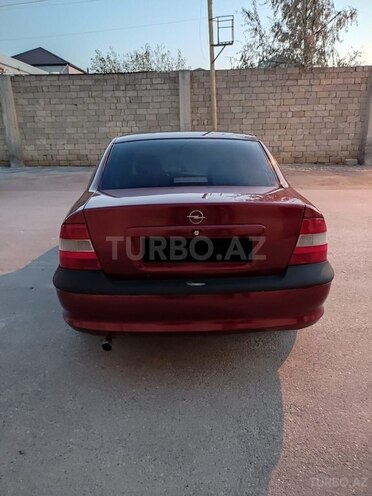 Opel Vectra 1997, 300,000 km - 1.6 l - Sumqayıt
